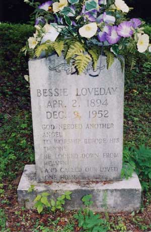 Bessie-Loveday-headstone